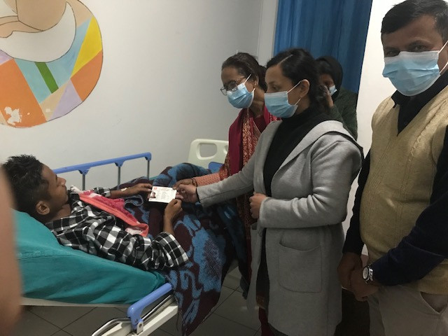 Distributing citizenship to the cancer patient of Madi Municipaility ward number 6 at Bharatpur cancer hospital